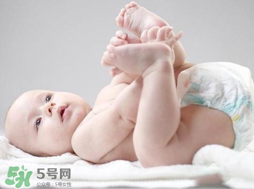 尿布和尿不濕哪個(gè)科學(xué)？尿布和尿不濕的區(qū)別