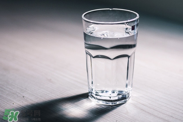 飲用水是什么水？飲用水喝什么水好