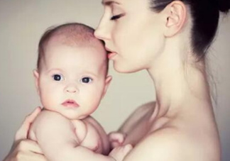 母乳到什么時候就沒營養(yǎng)了？母乳什么時候斷最好？