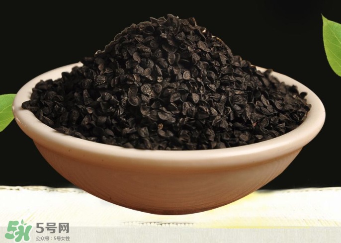 韭菜籽可以生吃嗎？韭菜籽生吃還是熟吃？