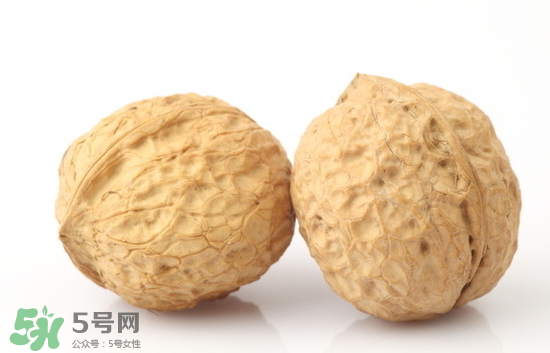 吃核桃能除濕嗎？濕氣重可以吃核桃嗎？