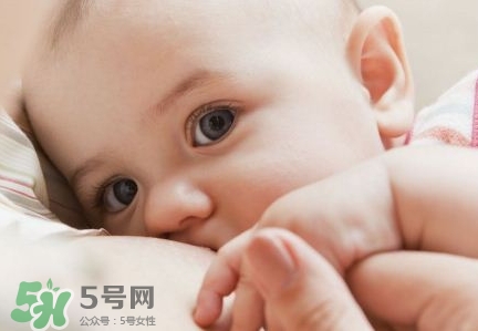 母乳能做什么？母乳可以放冰箱保鮮多久？