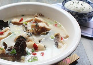黑魚(yú)湯怎么做不腥？黑魚(yú)湯怎么做才白