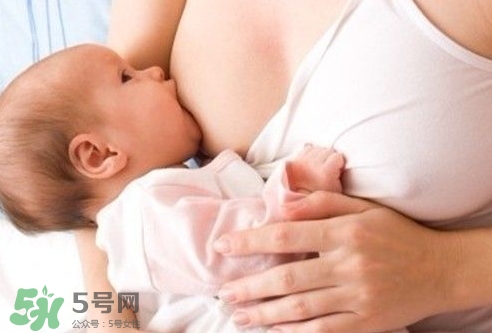 要上班了寶寶吃母乳怎么辦？要上班了寶寶不吃奶瓶怎么辦？
