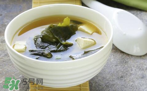 秋季養(yǎng)生吃什么？秋季養(yǎng)生湯推薦