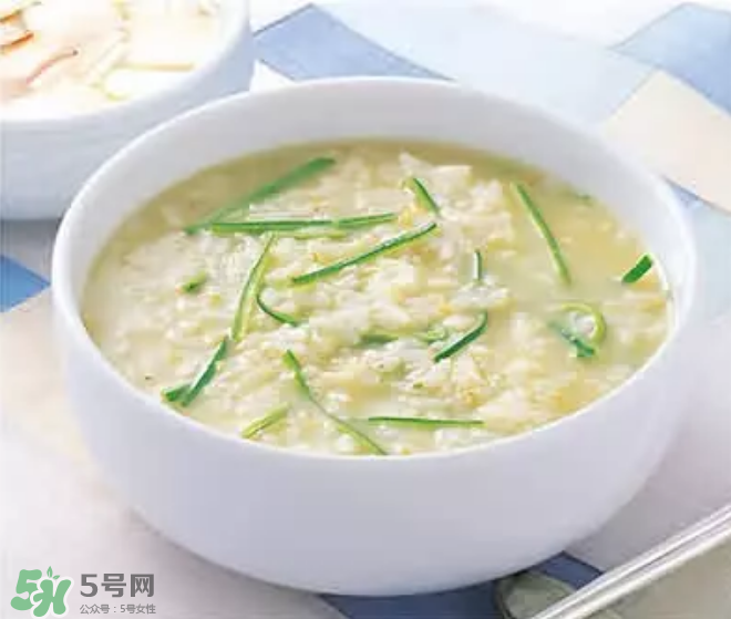 秋季養(yǎng)生食譜有哪些？秋季健康靠這些