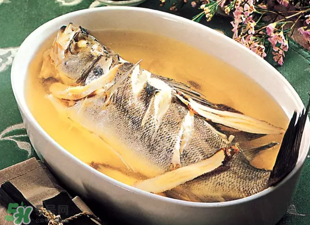 秋季養(yǎng)生食譜有哪些？秋季健康靠這些