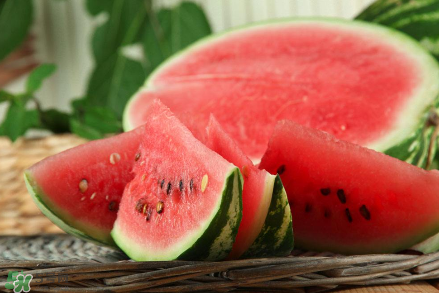 秋季養(yǎng)生食譜有哪些？秋季健康靠這些