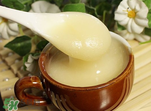 椴樹(shù)蜜什么時(shí)候喝好？椴樹(shù)蜜什么季節(jié)有