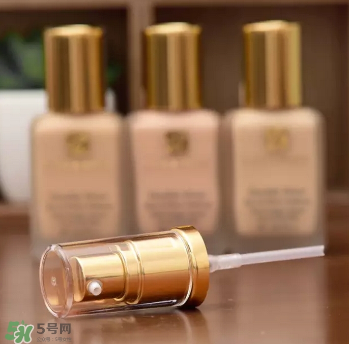 雅詩蘭黛DW粉底液真假怎么辨別-真假鑒定對(duì)比圖