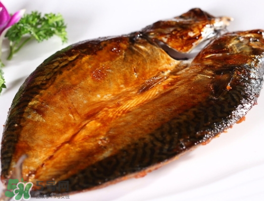 青魚和草魚哪個(gè)好吃？青魚和草魚的區(qū)別
