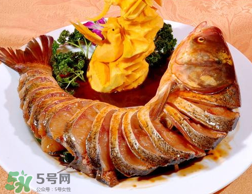 鰱魚怎么做好吃沒腥味？鰱魚怎么去腥？