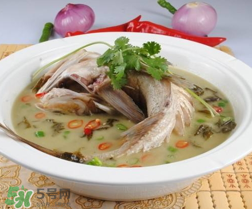 鰱魚頭湯孕婦可以吃嗎？鰱魚頭湯的功效與作用
