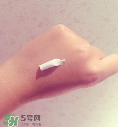 花王護(hù)手霜好用嗎？花王護(hù)手霜功效測評
