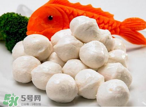 鯉魚(yú)可以做魚(yú)丸嗎？鯉魚(yú)魚(yú)丸怎么做好吃？