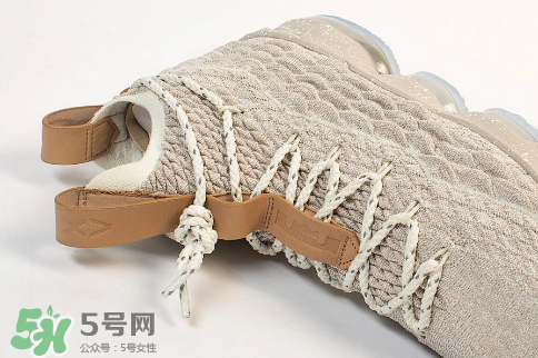 nike lebron 15 ghost實(shí)物細(xì)節(jié)怎么樣？