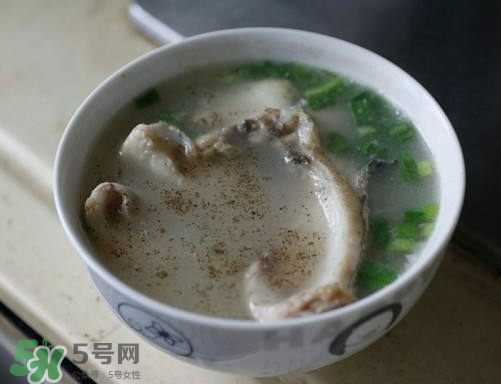 黑魚(yú)湯對(duì)傷口有好處嗎？黑魚(yú)湯的做法術(shù)后恢復(fù)