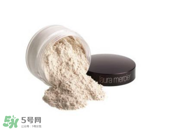 散粉粉餅定妝噴霧有什么區(qū)別？定妝產(chǎn)品推薦