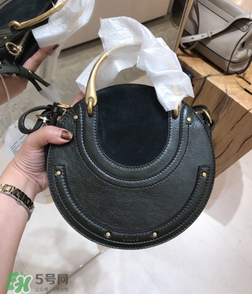 chloe pixie尺寸多大？蔻依17秋冬新款圓形包包尺寸介紹