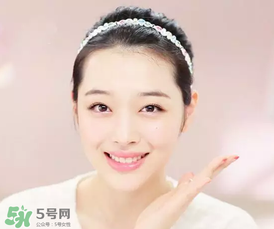 噴霧可以代替化妝水嗎？噴霧可以經(jīng)常使用嗎？