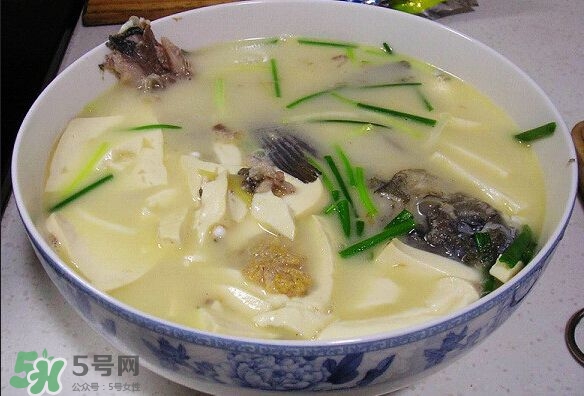生孩子時吃什么易助產(chǎn)？生孩子時吃巧克力