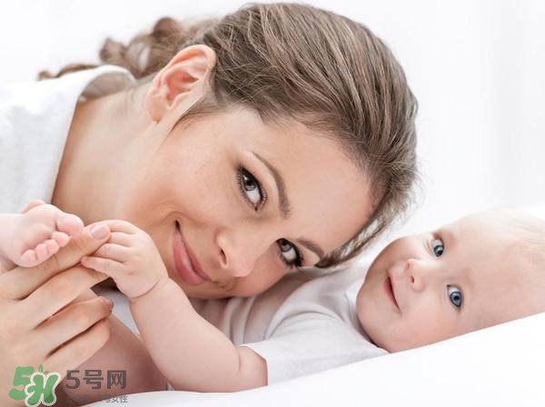 導(dǎo)樂分娩的好處 導(dǎo)樂分娩時(shí)產(chǎn)婦怎么配合？