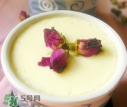 助產(chǎn)食物有哪些？孕婦生孩子時(shí)吃點(diǎn)什么？