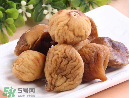 無花果干一天能吃多少？無花果干吃多了會怎樣