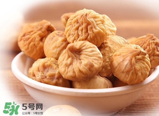無(wú)花果干可以空腹吃嗎？無(wú)花果干泡水喝有什么功效