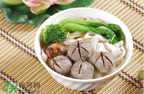 牛肉丸怎么煮好吃？牛肉丸煮幾分鐘？