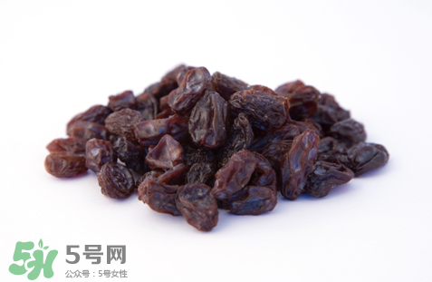 西梅干真的能解決便秘嗎？西梅干怎么吃治便秘？