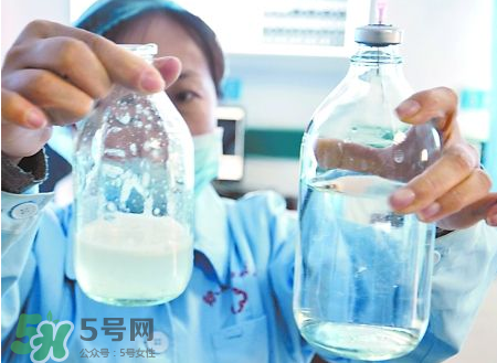 生理鹽水怎么洗鼻子？生理鹽水洗鼻子難受嗎？