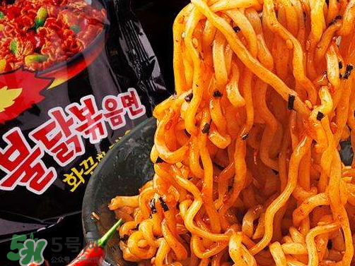 火雞面熱量高嗎？三養(yǎng)火雞面熱量