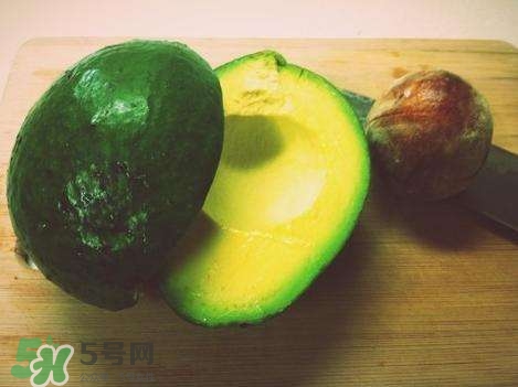 牛油果豐胸嗎？牛油果怎么吃豐胸？吃多久有效？