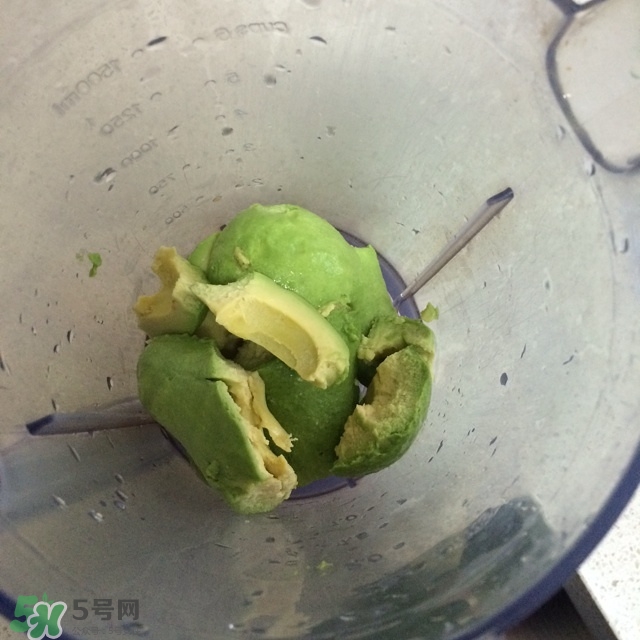 牛油果奶昔怎么做？牛油果奶昔的功效