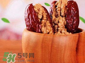 核桃與什么食物相克？核桃和什么一起吃有營(yíng)養(yǎng)？