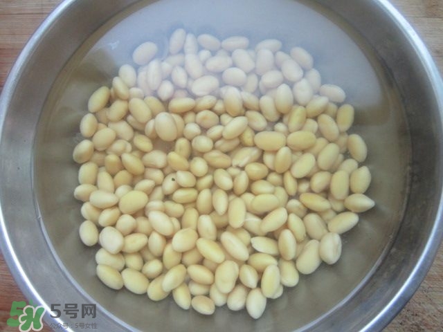 核桃可以和黃豆一起打豆?jié){嗎？核桃和什么一起打豆?jié){好？