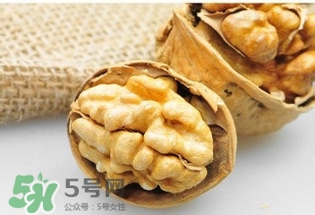 核桃怎么挑選好壞？怎么辨別核桃的好壞？