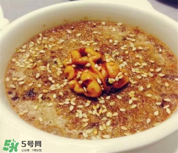 新鮮核桃怎么吃？新鮮核桃怎么給寶寶吃？