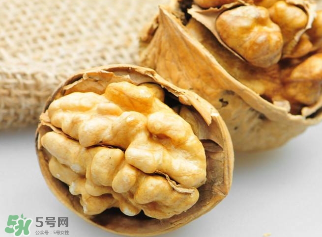 長期吃核桃有副作用嗎？核桃的副作用很大嗎？