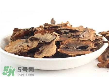 核桃分心木可以煲湯嗎？核桃分心木可以和枸杞泡水嗎？