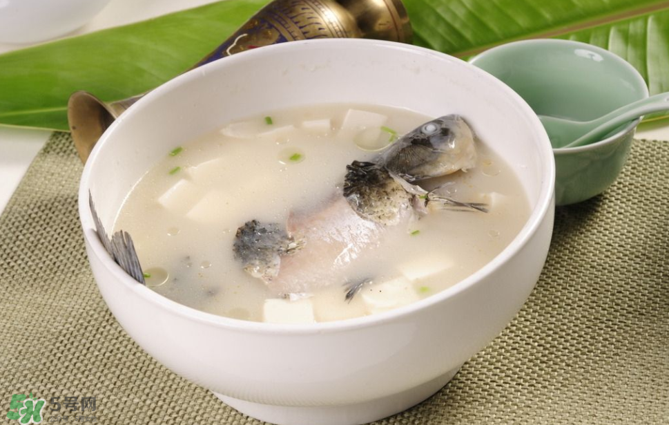 湯里的鈣鐵含量高不高？湯的蛋白質(zhì)多嗎？