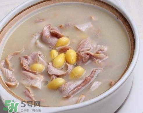 營(yíng)養(yǎng)在湯里還是肉里？煲湯小訣竅