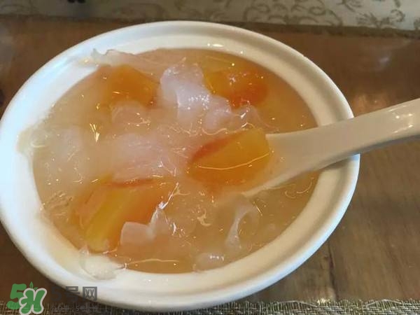 雪蛤和燕窩能一起燉嗎？雪蛤燕窩一起燉有什么功效作用