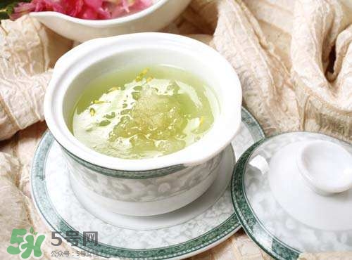 雪蛤和燕窩哪個好？雪蛤和燕窩的區(qū)別