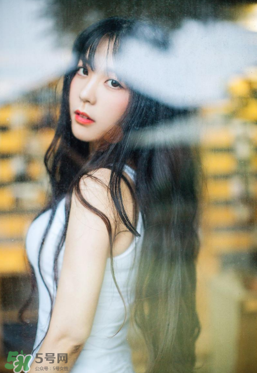 乳腺炎應(yīng)該掛什么科？乳腺炎應(yīng)該做什么檢查？