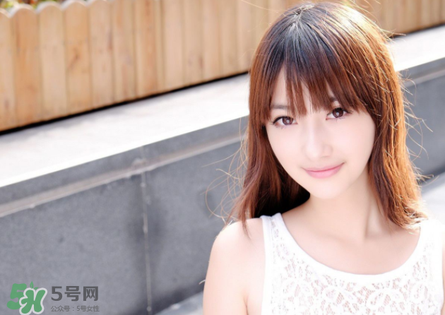 乳腺炎應(yīng)該吃什么藥？乳腺炎應(yīng)該怎么治療？