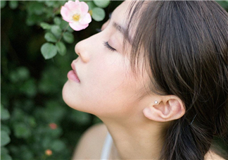 乳腺炎吃中藥能喂奶嗎？喝通奶中藥能喂奶嗎？