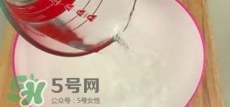 護(hù)發(fā)素能當(dāng)柔順劑嗎？護(hù)發(fā)素當(dāng)柔順劑好不好
