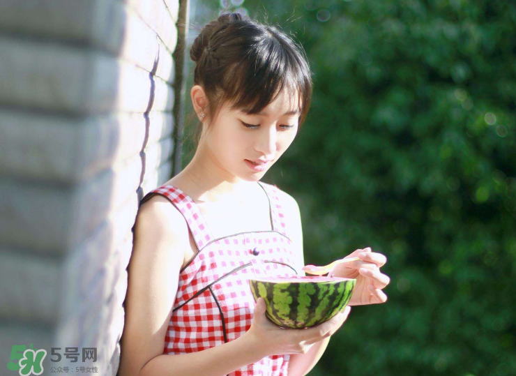 結(jié)膜炎眼睛腫了怎么辦？結(jié)膜炎眼睛紅幾天能好？